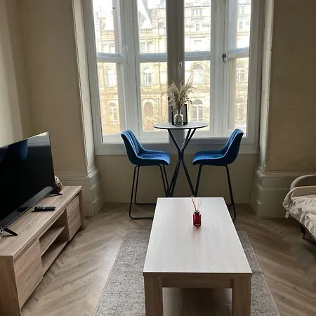 Leeds Luxury - Centre Gem